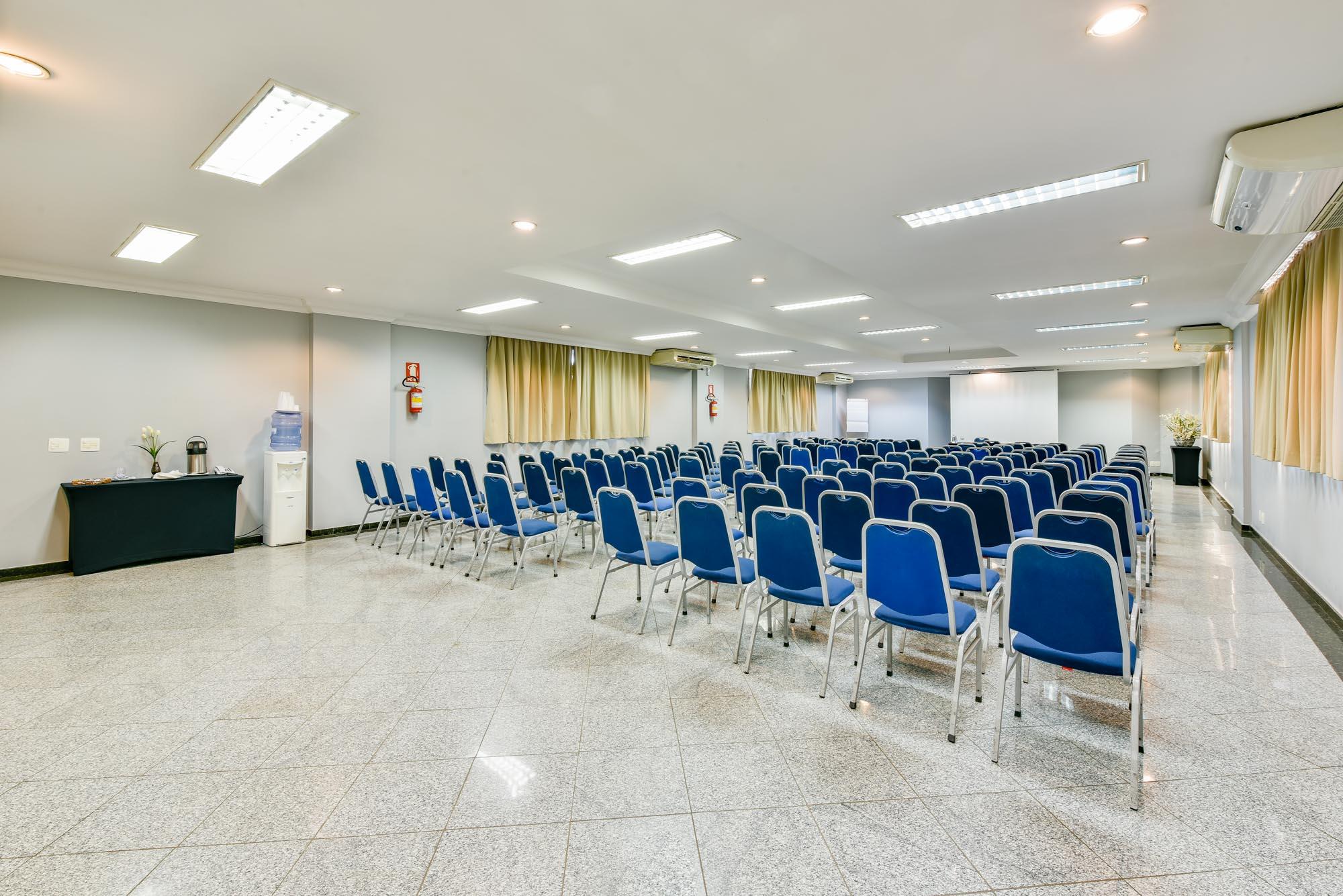 Plaza Inn Executive Goiânia Exterior photo